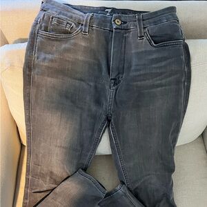 7 for All Mankind High Waisted Skinny Jeans. Size 27